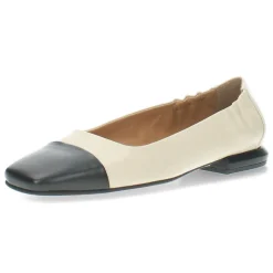 Beige ballerina's