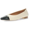 Beige ballerina's