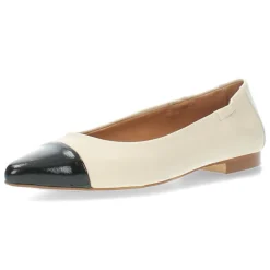 Beige ballerina's