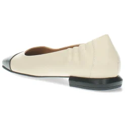 Beige ballerina's