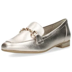Beige mocassins