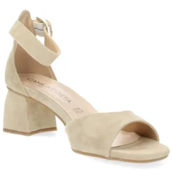 Beige sandalen