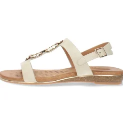 Beige sandalen