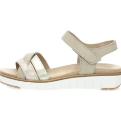 Beige sandalen