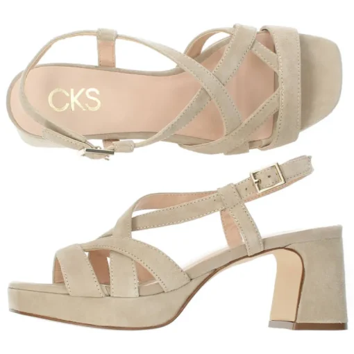 Beige sandalen