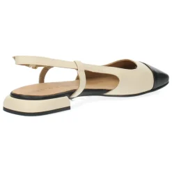 Beige slingbacks