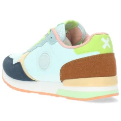 Blauwe sneakers