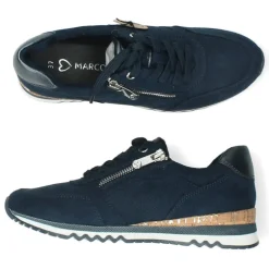 Blauwe sneakers