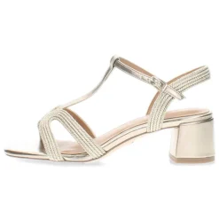 Bronzen sandalen