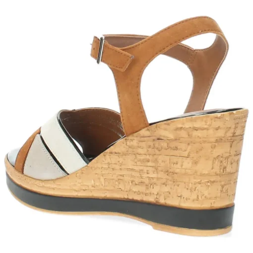 Bruine sandalen