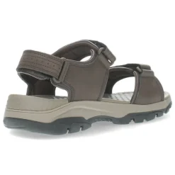 Bruine sandalen
