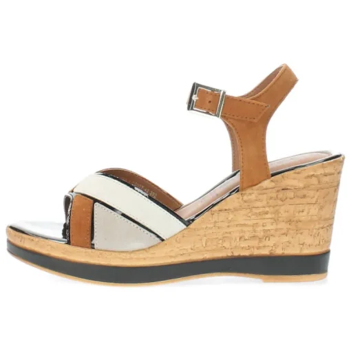 Bruine sandalen