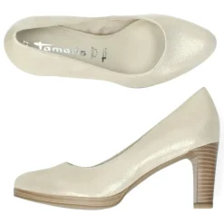Champagne pumps
