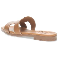 Cognac slippers