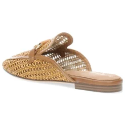 Cognac slippers