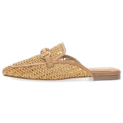 Cognac slippers