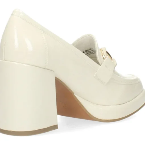 Ecru mocassins op hak