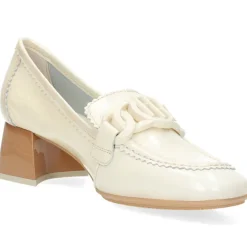 Ecru moccasins op hak
