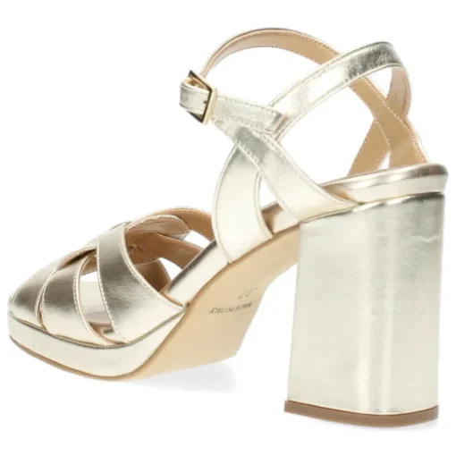 Gouden sandalen