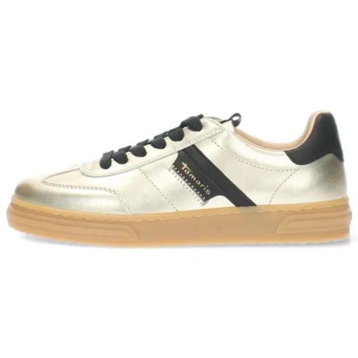 Gouden sneakers