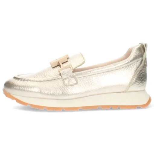 Gouden sneakers