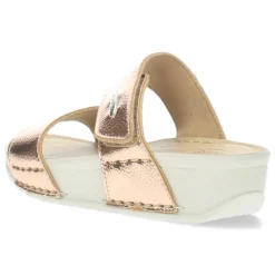 Metallic slippers