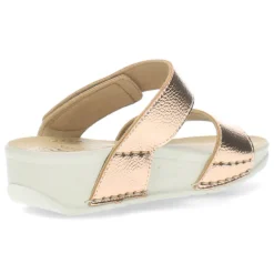Metallic slippers