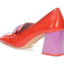 Rode mocassins op hak