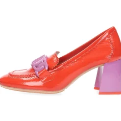 Rode mocassins op hak