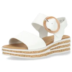 Witte sandalen