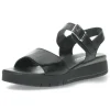 Witte sandalen