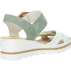 Witte sandalen