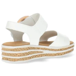 Witte sandalen