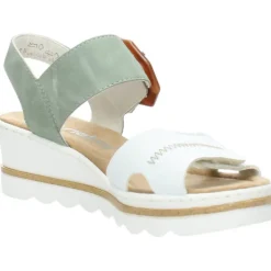 Witte sandalen