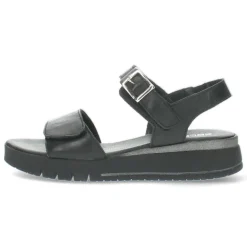Witte sandalen