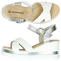 Witte sandalen
