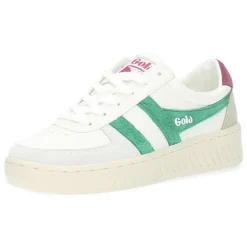 Witte sneakers