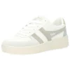 Witte sneakers