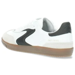 Witte sneakers