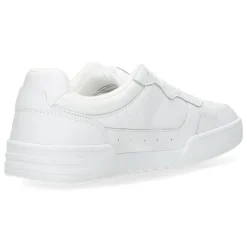 Witte sneakers