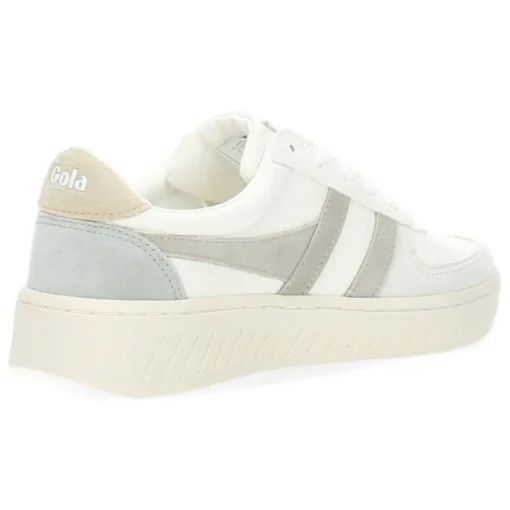 Witte sneakers