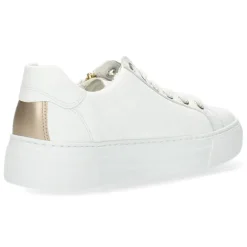 Witte sneakers