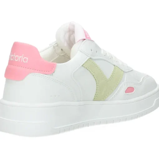 Witte sneakers