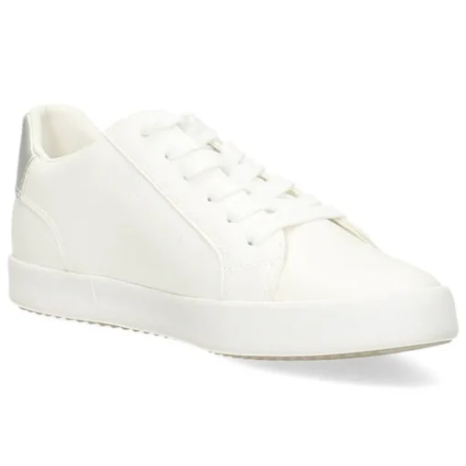 Witte sneakers