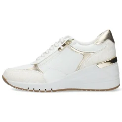Witte sneakers