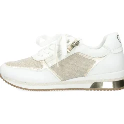 Witte sneakers
