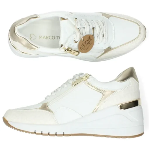 Witte sneakers