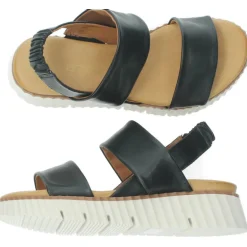 Zwarte sandalen