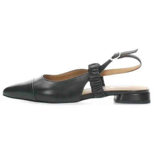 Zwarte slingbacks