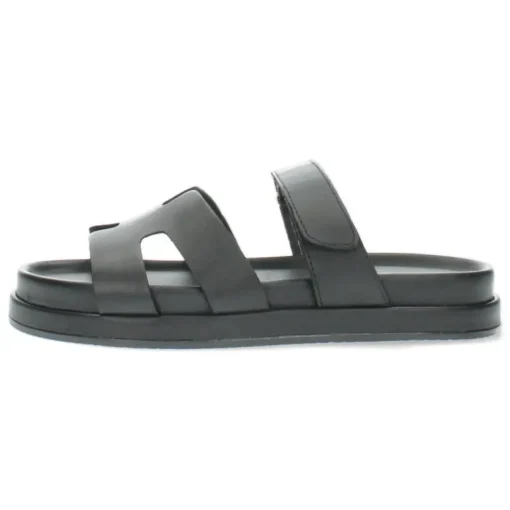 Zwarte slippers